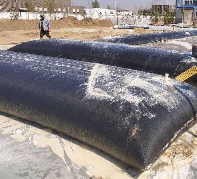 سعر المصنع حاوية نزح المياه Geotube لمرشح حمأة مياه الصرف الصحي 1