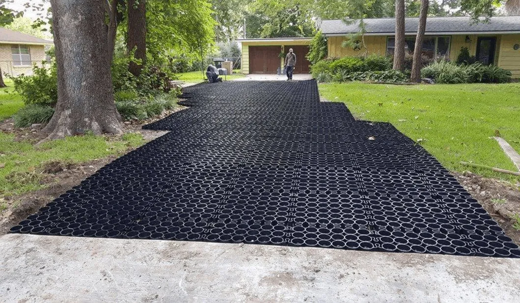 الشبكة المثبتة للعشب البلاستيكي من HDPE لموقف السيارات 12