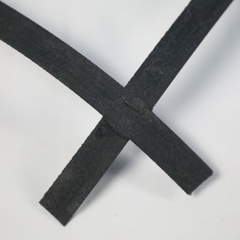 شبكة لحام البلاستيك الفولاذية لطرق رصف الطرق والبلاستيك Geogrid Subgrade المقوى Geogrids ثنائي الاتجاه