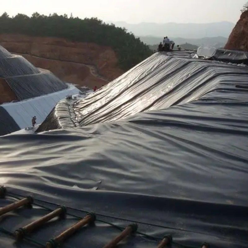 0.5mm 1mm 1.5mm بلاستيكية مقاومة للماء تربية الأحياء المائية غشاء الجيومبريم Hdpe Liner مزرعة الأسماك