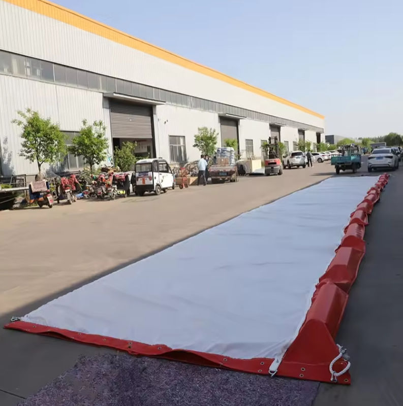 الستار المائي العائم للطين للبيئات المائية صديقة للبيئة زيت التسربات البوم PVC الستار العائم الطين