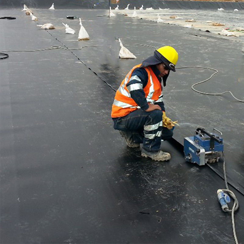 HDPE Geomembrane بركة غطاء 1.0mm سمك مع 100٪ المواد العذراء لقناة المياه