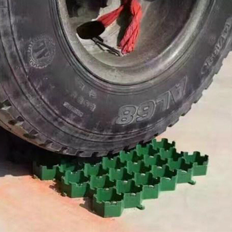 38mm/48mm/68mm الشبكة العشبية البلاستيكية حصائر الحماية العشبية HDPE صلبة الشبكة للنظام تعزيز الأرض