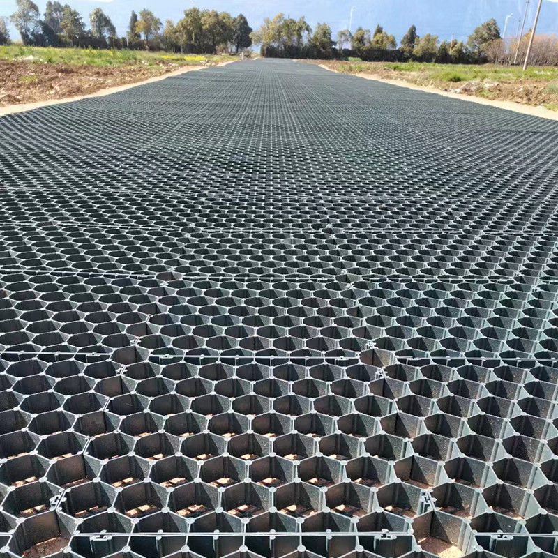 38mm/48mm/68mm الشبكة العشبية البلاستيكية حصائر الحماية العشبية HDPE صلبة الشبكة للنظام تعزيز الأرض