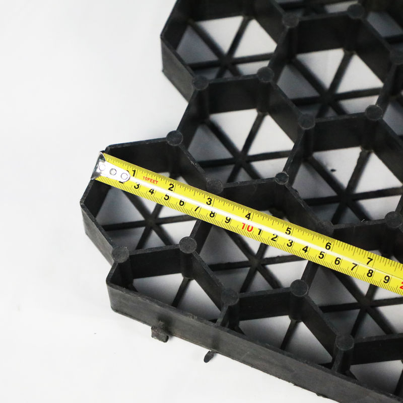 شبكة عشب بلاستيكية بلاستيكية لموقف السيارات، مخرج حريق، بلاط HDPE، شبكة أرضية للمناظر الطبيعية، خلية أرضية، شبكة حجرية، شبكة حقل الحصان