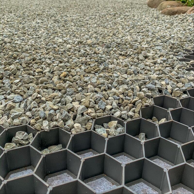 الشبكة العشبية البلاستيكية HDPE للعشب أرضيات مواقف السيارات الكثير من المنحدرات مكافحة تآكل التربة استقرار الحصى الطوابق والطوابق الشبكة العشبية البلاستيكية