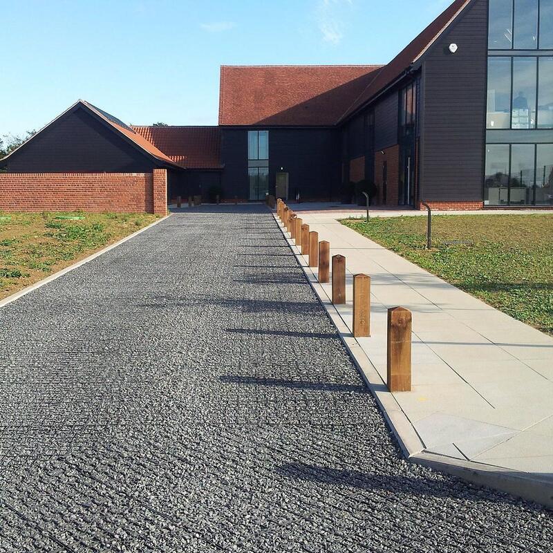 الشبكة العشبية البلاستيكية HDPE للعشب أرضيات مواقف السيارات الكثير من المنحدرات مكافحة تآكل التربة استقرار الحصى الطوابق والطوابق الشبكة العشبية البلاستيكية